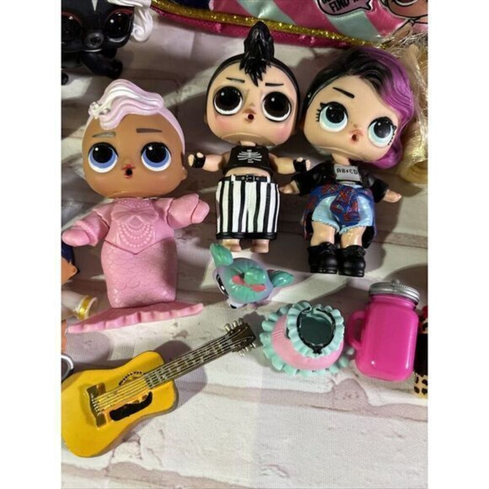 LOL Surprise Dolls Pets Lot Accessories Clothing With Bag - Picture 6 of 11